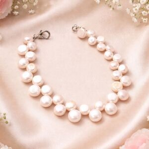 White Genuine Freshwater Pearl Bracelet